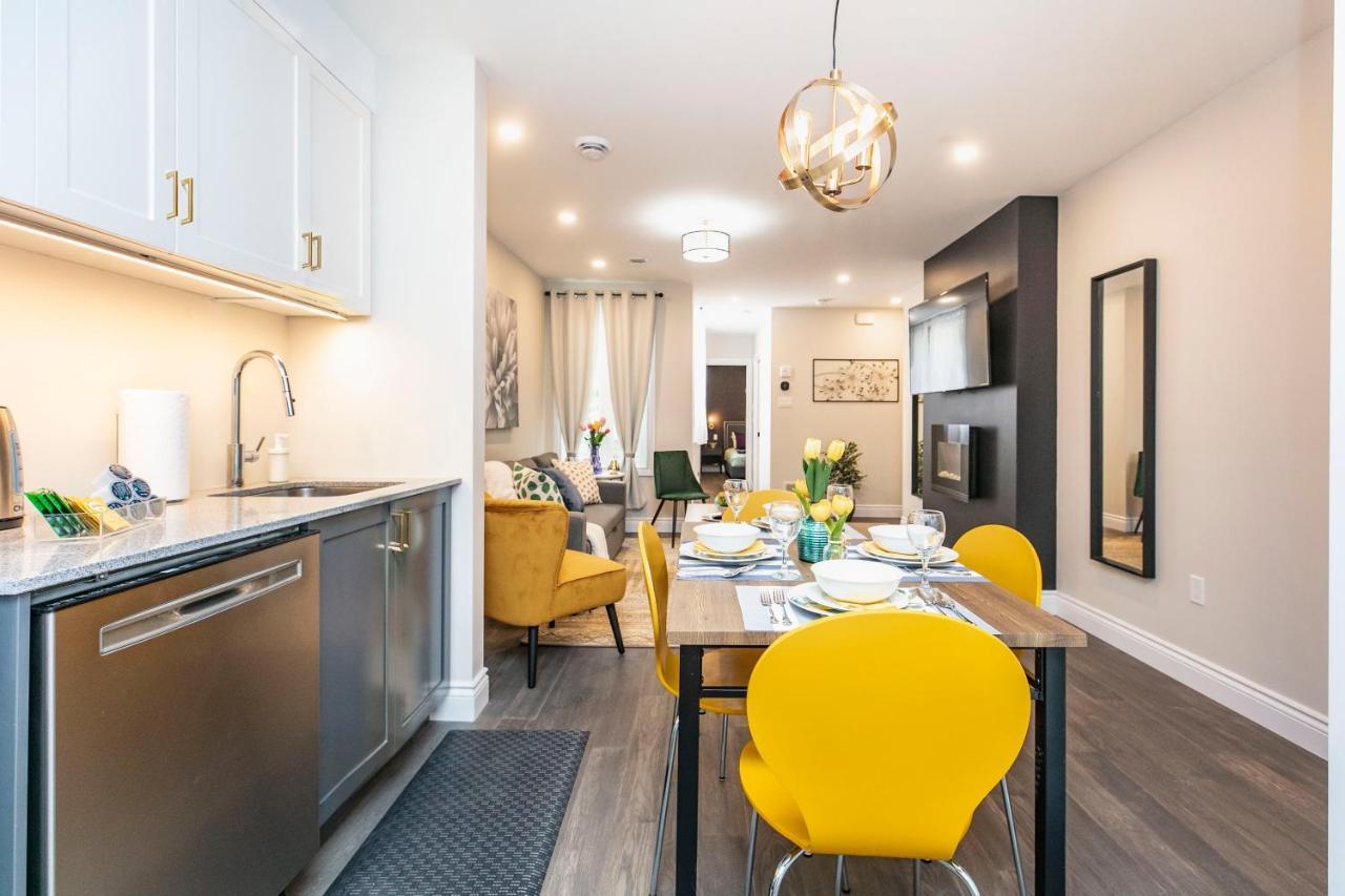 Luxury 1Br With King Bed - Steps From Byward Market! Apartment Ottawa Exterior photo